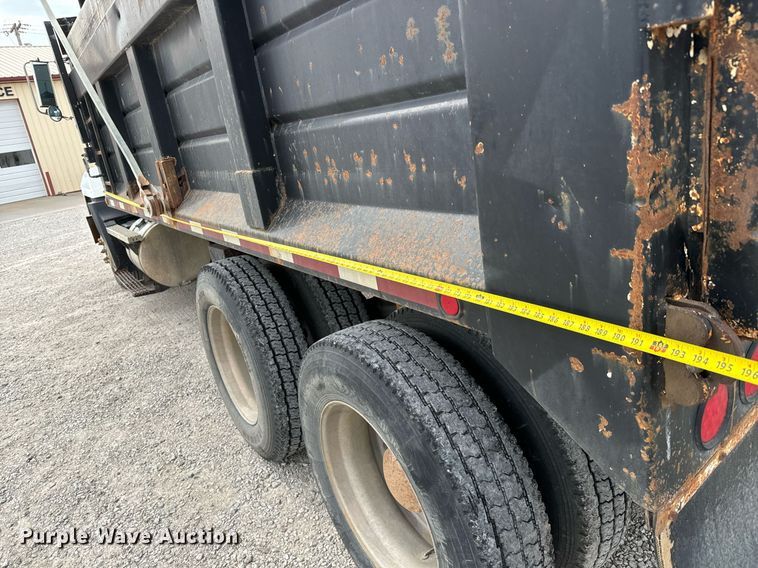 image for item MS9882 1998 Mack  CH613 MaxiCruise dump truck