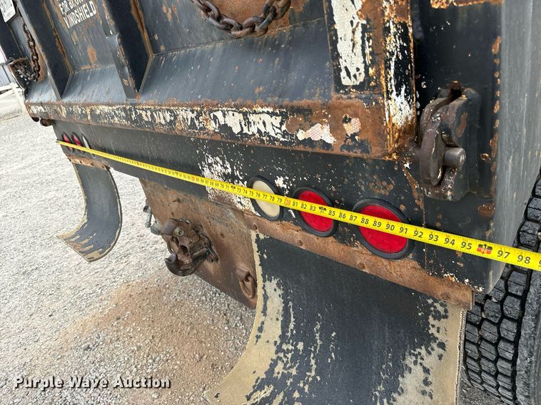 image for item MS9882 1998 Mack  CH613 MaxiCruise dump truck