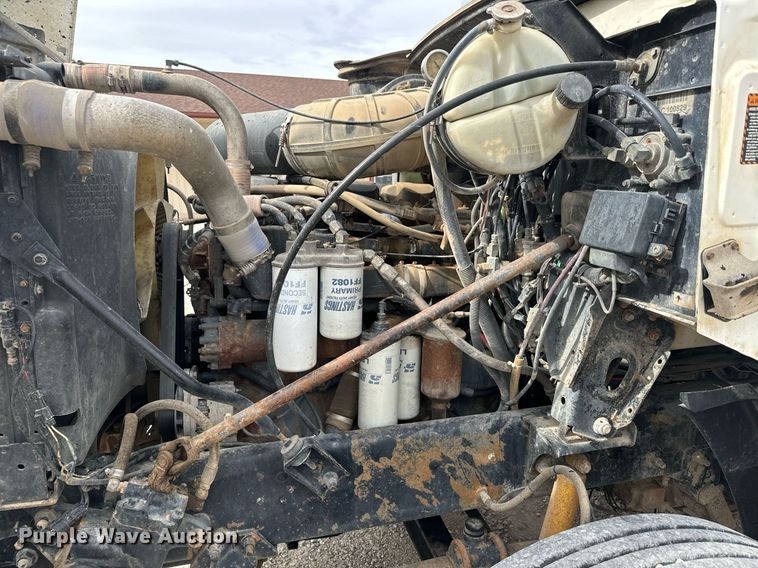 image for item MS9882 1998 Mack  CH613 MaxiCruise dump truck