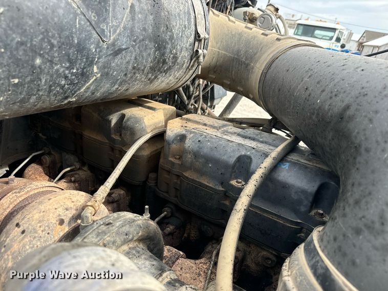 image for item MS9882 1998 Mack  CH613 MaxiCruise dump truck