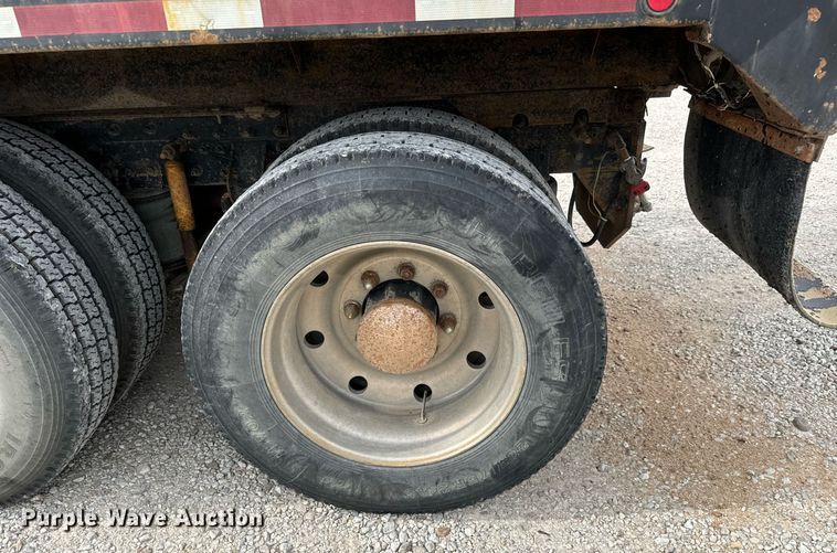 image for item MS9882 1998 Mack  CH613 MaxiCruise dump truck