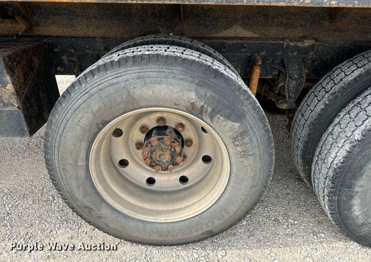 image for item MS9882 1998 Mack  CH613 MaxiCruise dump truck