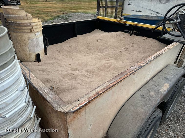 image for item MS9940 2003 PJ CF202 curb equipment trailer