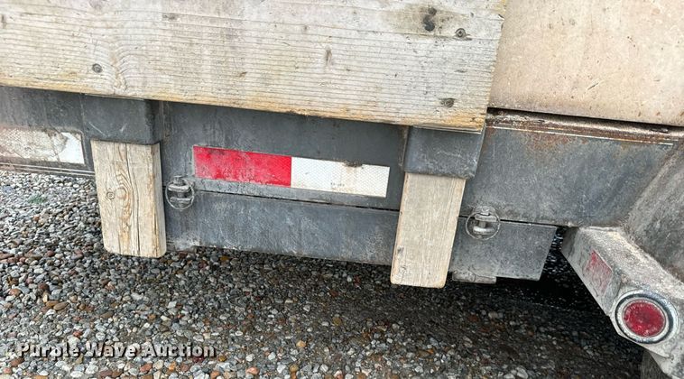 image for item MS9940 2003 PJ CF202 curb equipment trailer