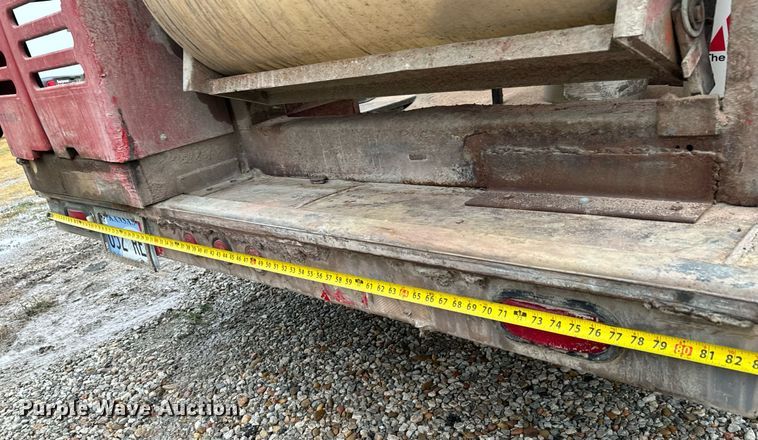 image for item MS9940 2003 PJ CF202 curb equipment trailer