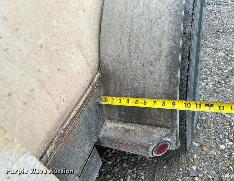 image for item MS9940 2003 PJ CF202 curb equipment trailer