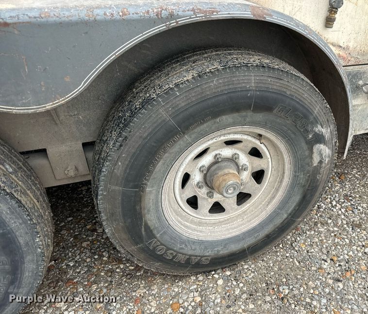 image for item MS9940 2003 PJ CF202 curb equipment trailer