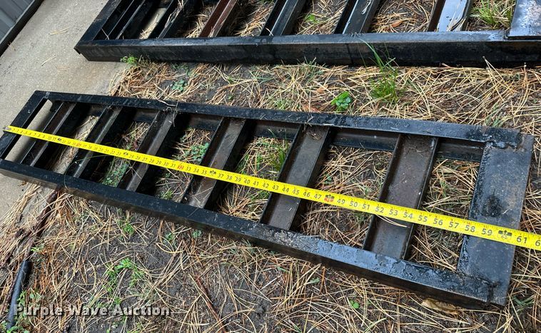 image for item MS9940 2003 PJ CF202 curb equipment trailer