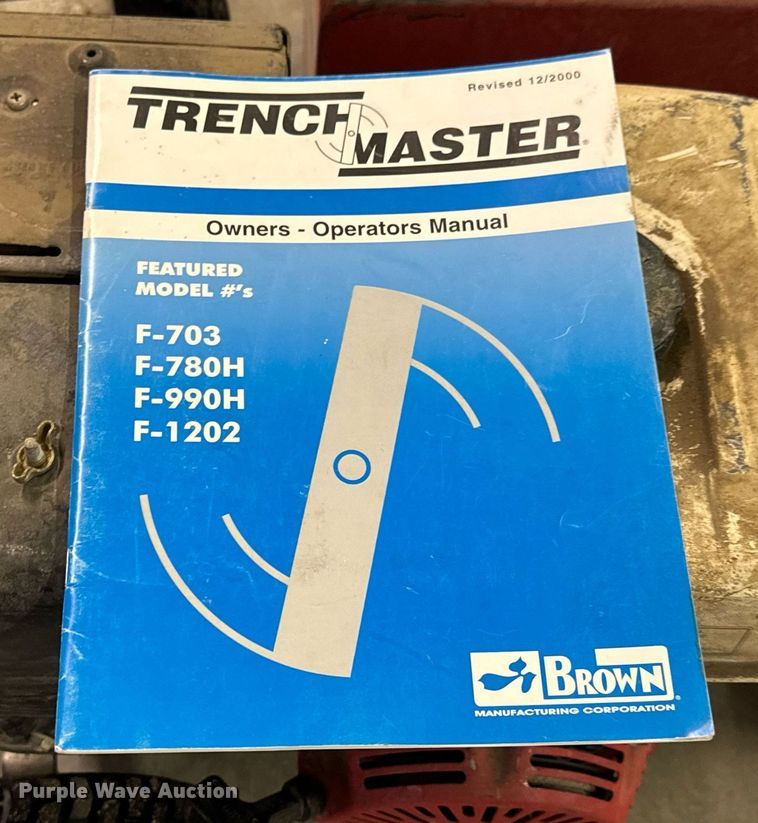 image for item MS9940 2003 PJ CF202 curb equipment trailer