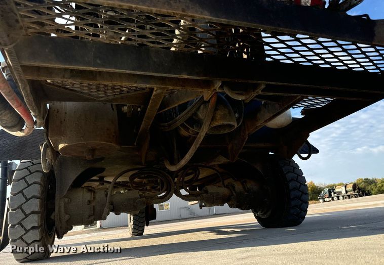 image for item MS9944 Blastcrete  DA-350  seal coat applicator 