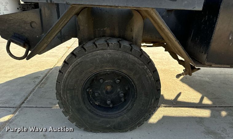 image for item MS9944 Blastcrete  DA-350  seal coat applicator 