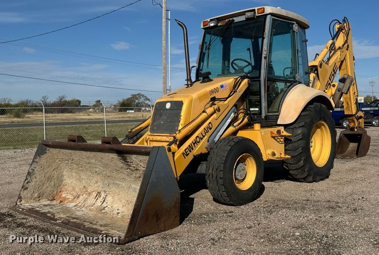 image for item MS9945 1999 New Holland 655E backhoe