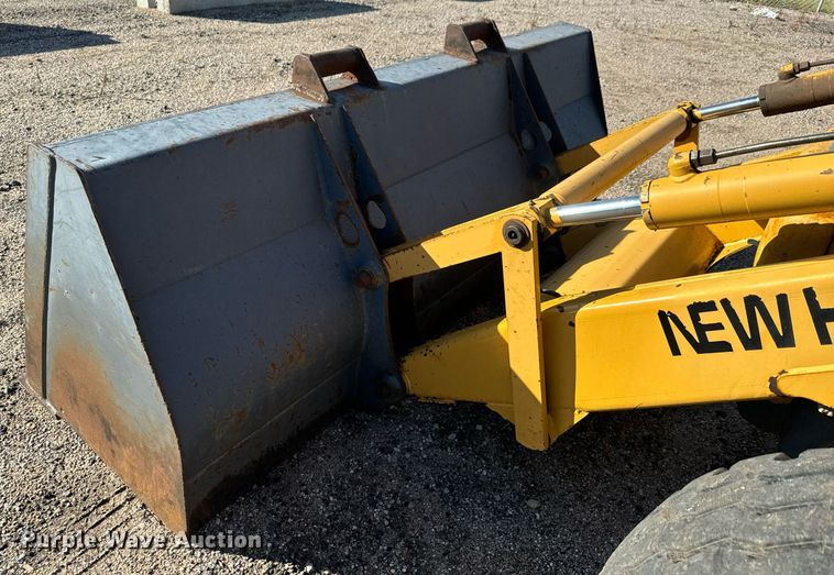 image for item MS9945 1999 New Holland 655E backhoe