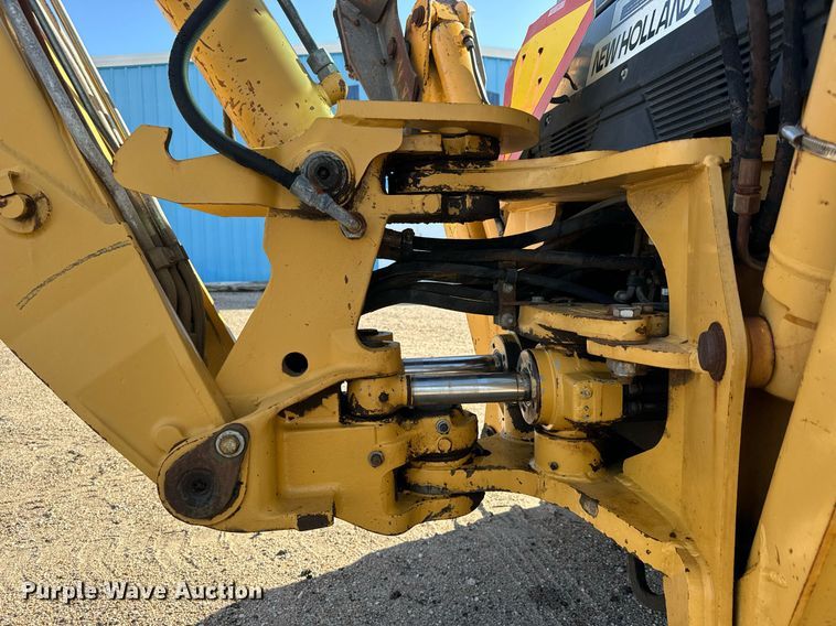image for item MS9945 1999 New Holland 655E backhoe
