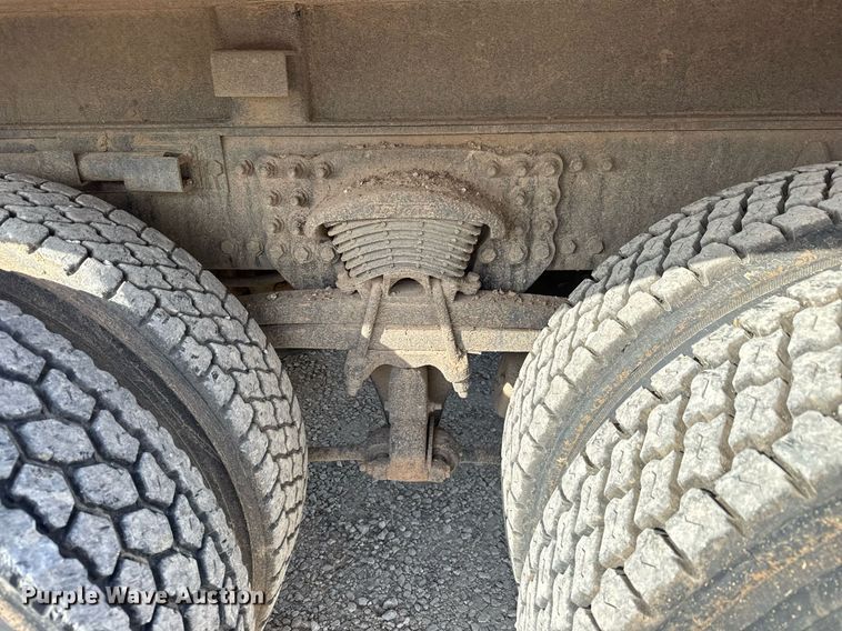 image for item MS9950 2001 Sterling LT7500 dump truck