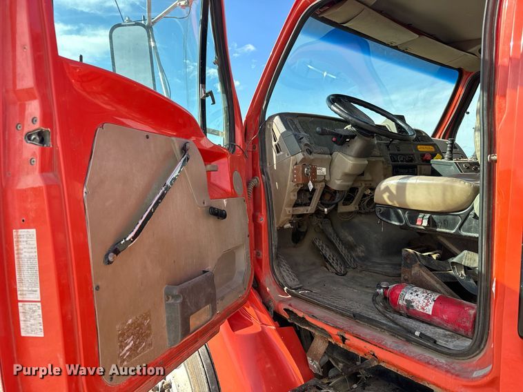 image for item MS9950 2001 Sterling LT7500 dump truck