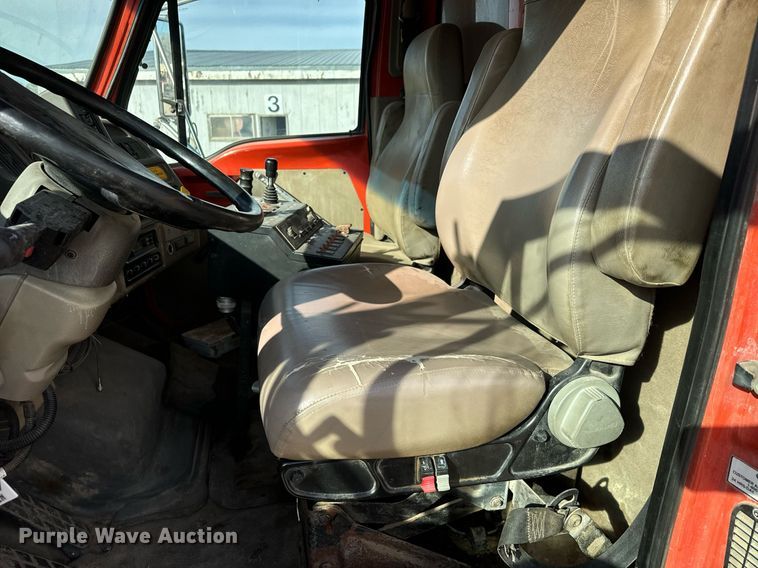 image for item MS9950 2001 Sterling LT7500 dump truck