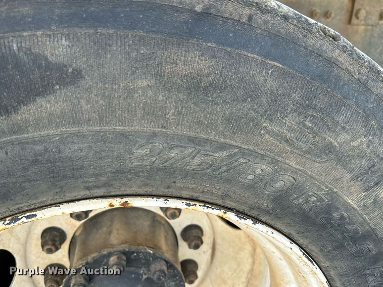 image for item MS9950 2001 Sterling LT7500 dump truck