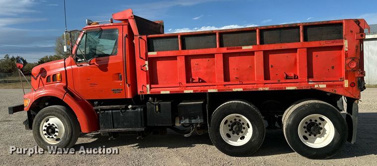 image for item MS9951 2001 Sterling LT7500 dump truck