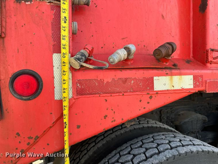 image for item MS9951 2001 Sterling LT7500 dump truck