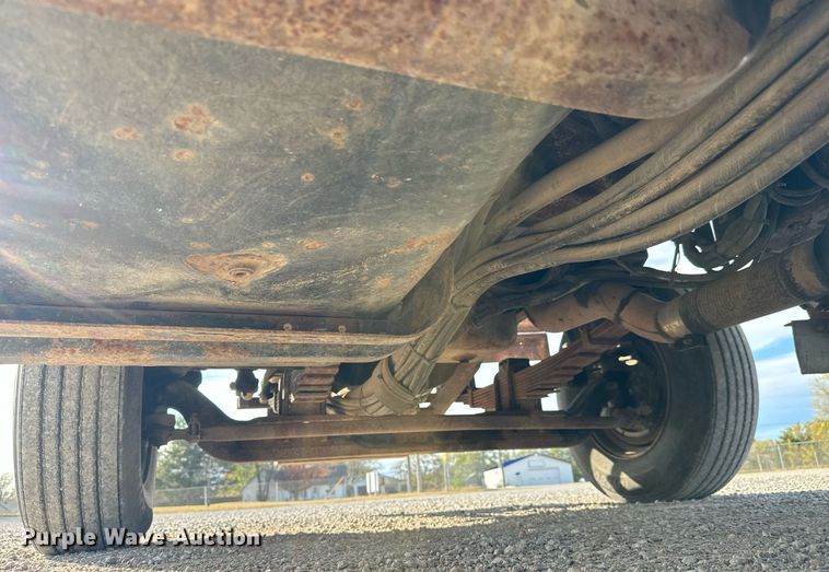 image for item MS9951 2001 Sterling LT7500 dump truck