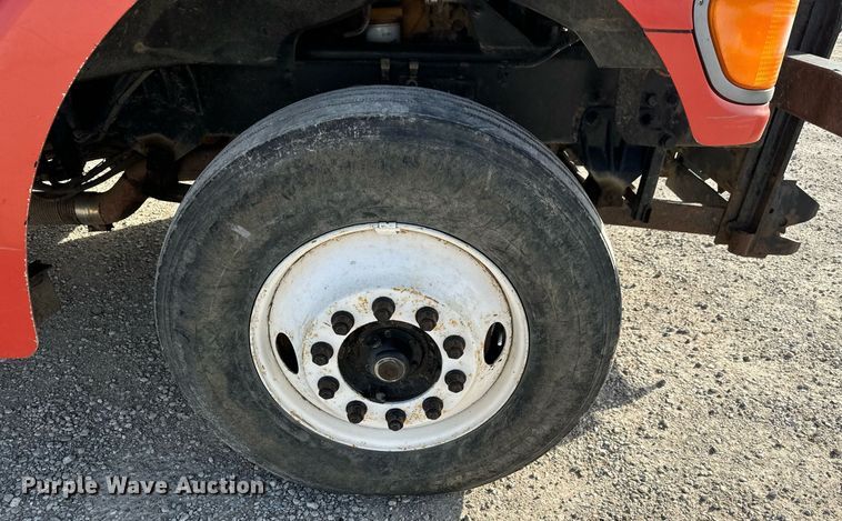 image for item MS9951 2001 Sterling LT7500 dump truck