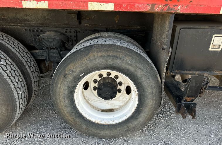 image for item MS9951 2001 Sterling LT7500 dump truck