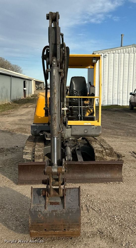 image for item MS9954 2006 Volvo 284 EC45 Pro mini excavator