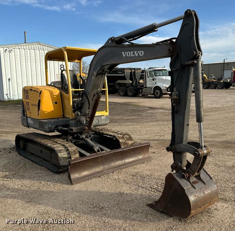 image for item MS9954 2006 Volvo 284 EC45 Pro mini excavator