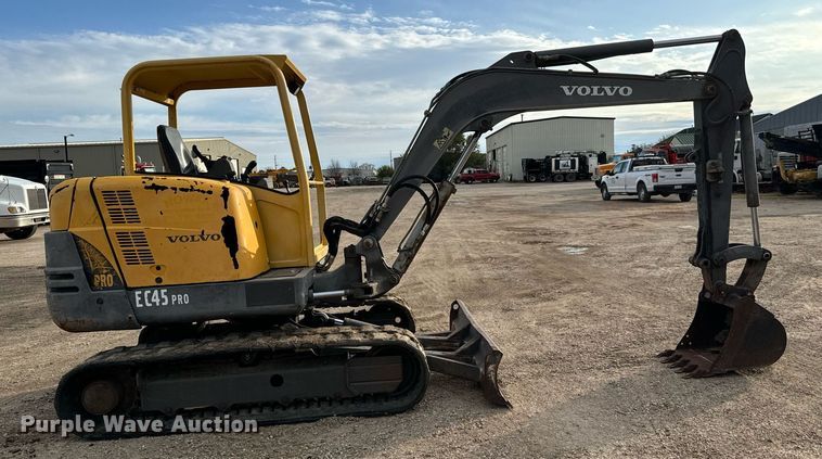 image for item MS9954 2006 Volvo 284 EC45 Pro mini excavator