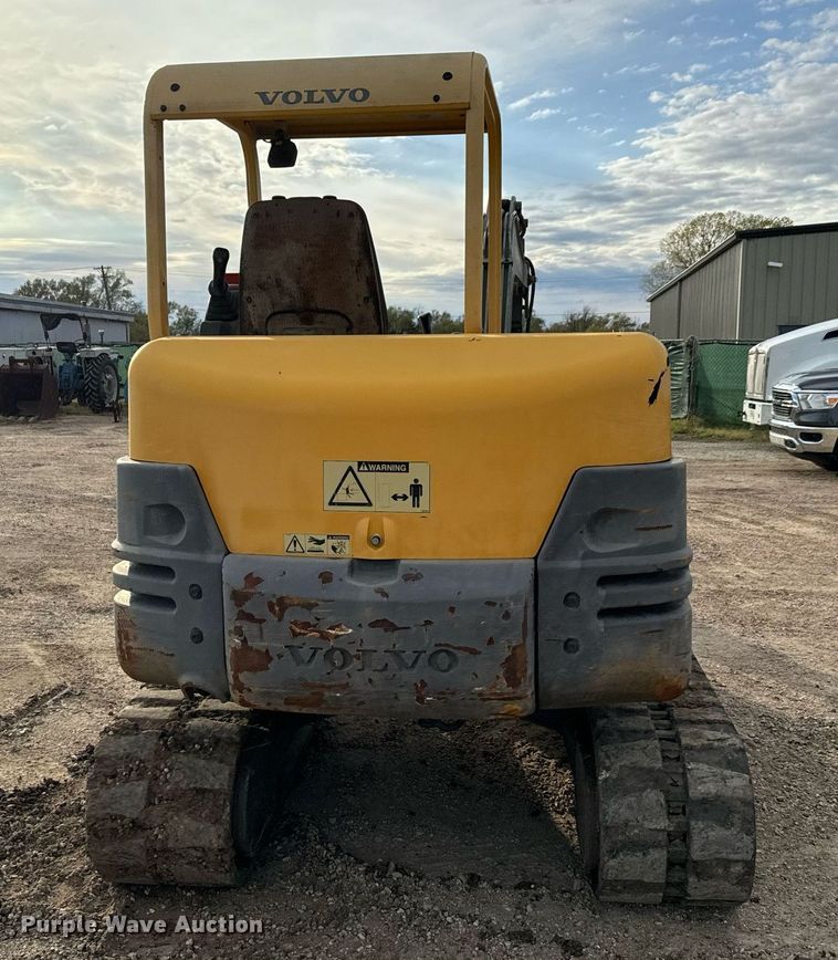 image for item MS9954 2006 Volvo 284 EC45 Pro mini excavator