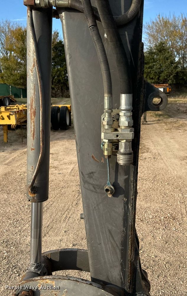 image for item MS9954 2006 Volvo 284 EC45 Pro mini excavator