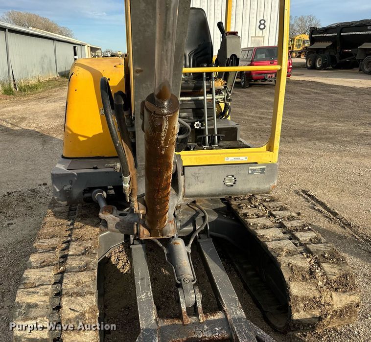 image for item MS9954 2006 Volvo 284 EC45 Pro mini excavator