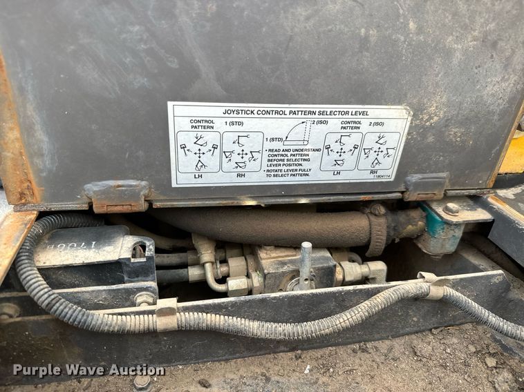 image for item MS9954 2006 Volvo 284 EC45 Pro mini excavator