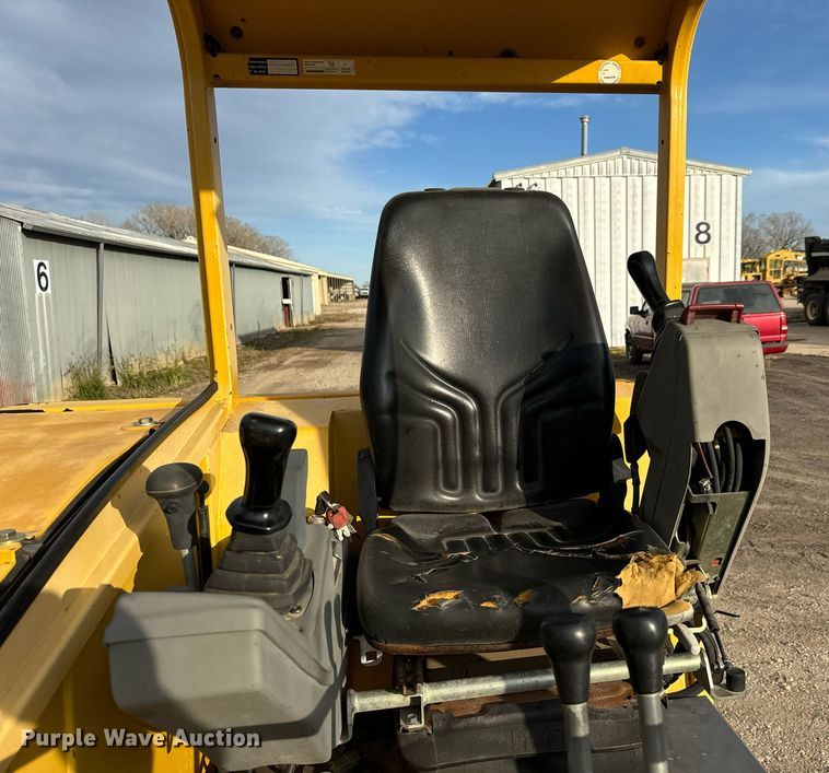 image for item MS9954 2006 Volvo 284 EC45 Pro mini excavator