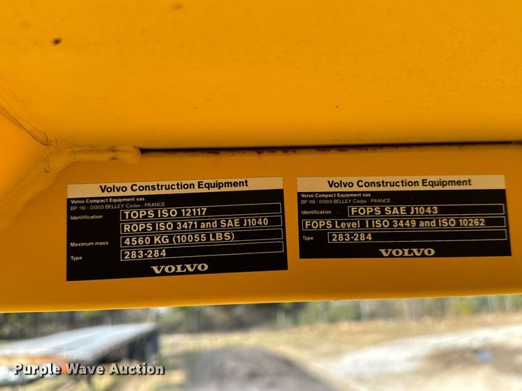 image for item MS9954 2006 Volvo 284 EC45 Pro mini excavator