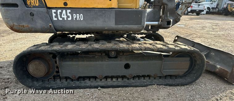 image for item MS9954 2006 Volvo 284 EC45 Pro mini excavator
