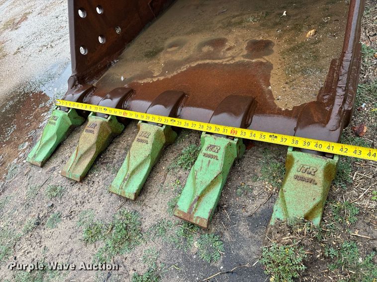 image for item MS9962 CF excavator bucket