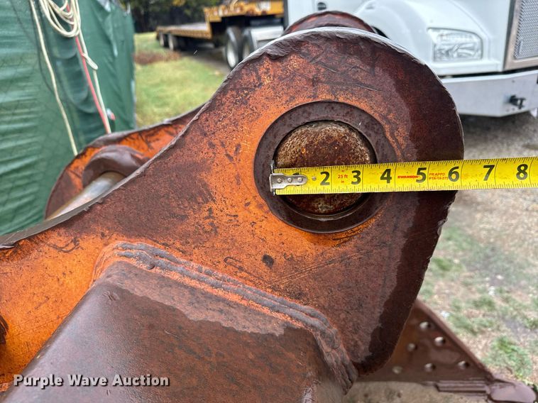 image for item MS9962 CF excavator bucket