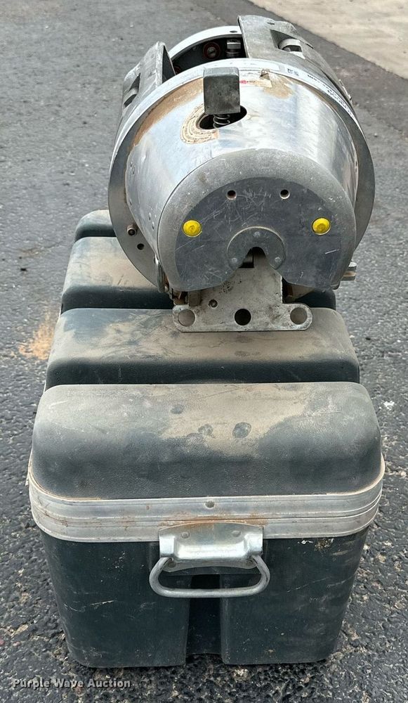 image for item NQ9059 GMP J cable lasher