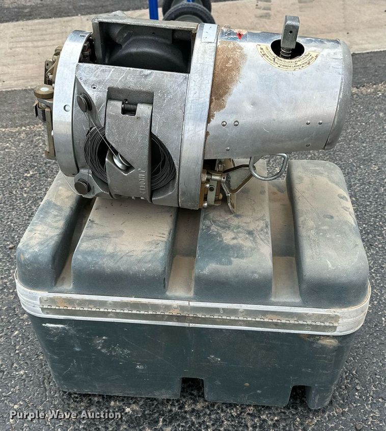 image for item NQ9059 GMP J cable lasher