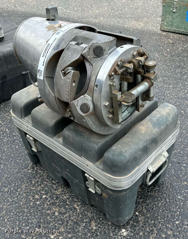 image for item NQ9059 GMP J cable lasher