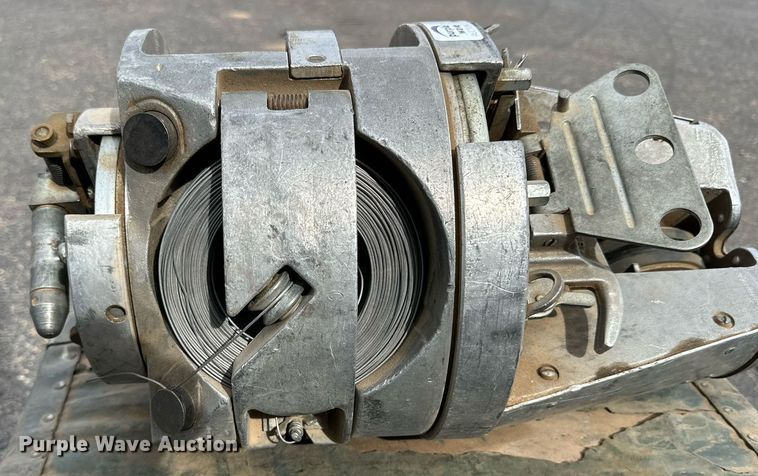 image for item NQ9060 Cable lasher