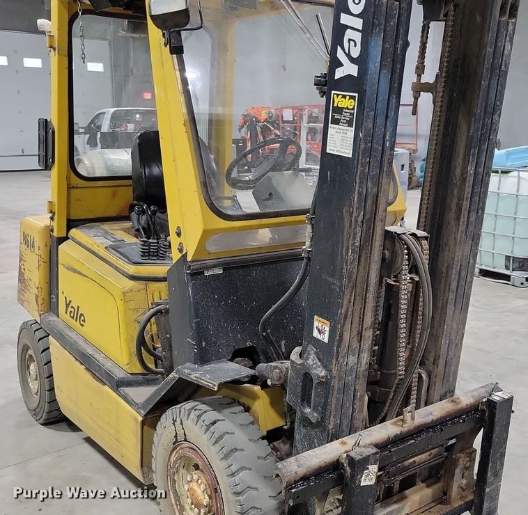 image for item OH9338 Yale GLP050TGNUAE084 forklift