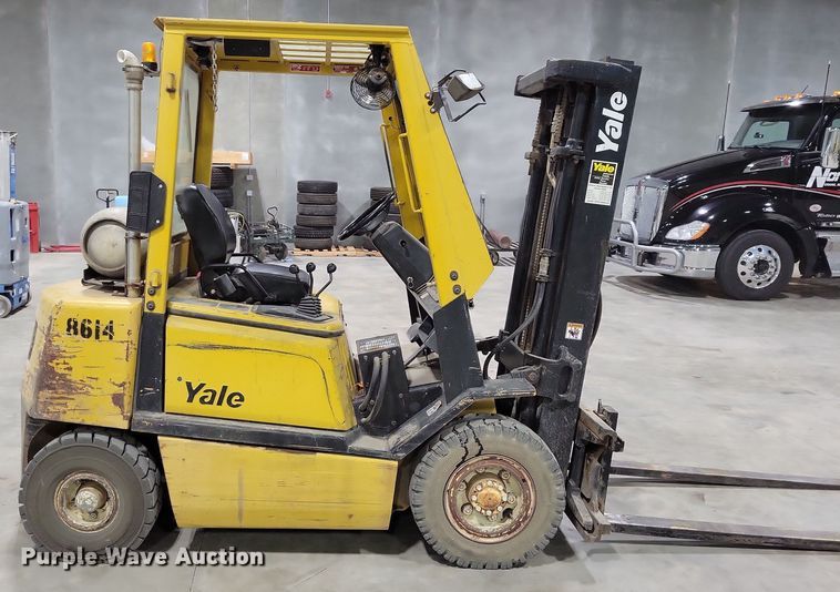 image for item OH9338 Yale GLP050TGNUAE084 forklift