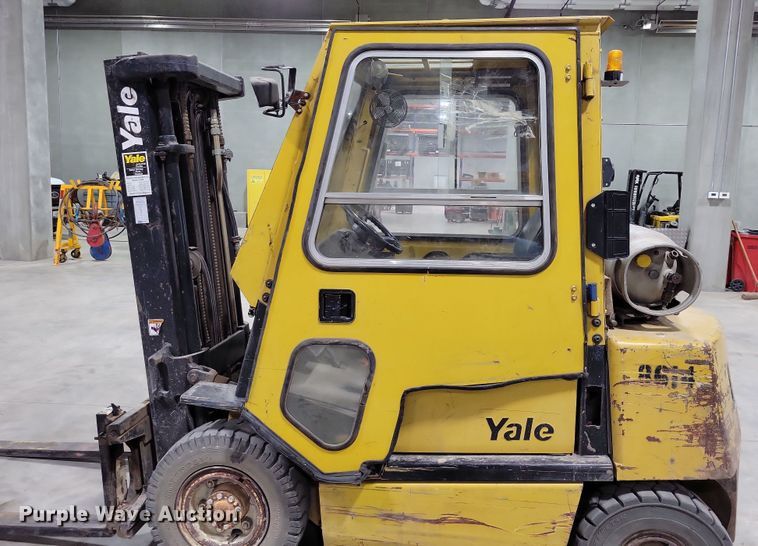 image for item OH9338 Yale GLP050TGNUAE084 forklift