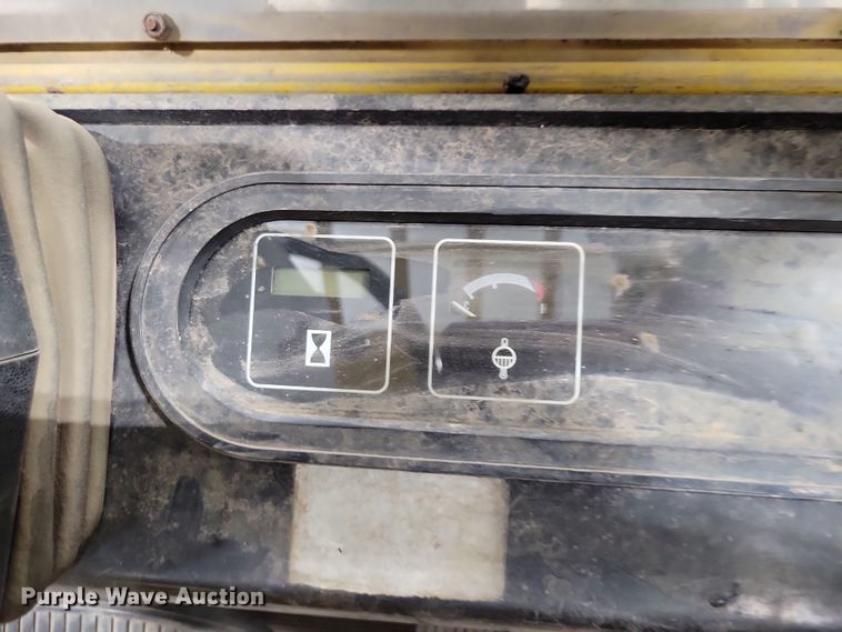 image for item OH9338 Yale GLP050TGNUAE084 forklift