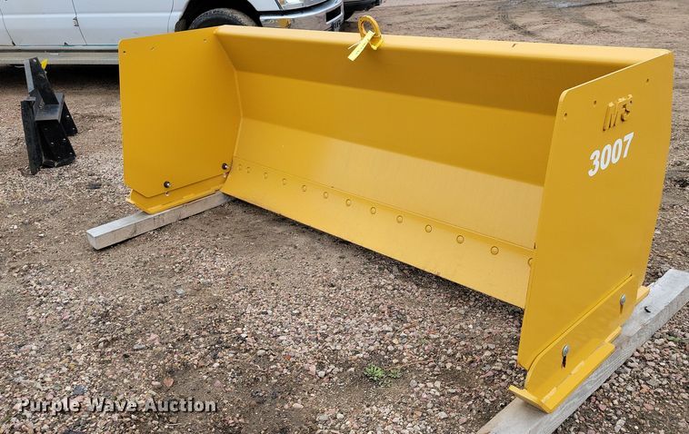 image for item OH9340 2023 MFS 3007 skid steer snow pusher