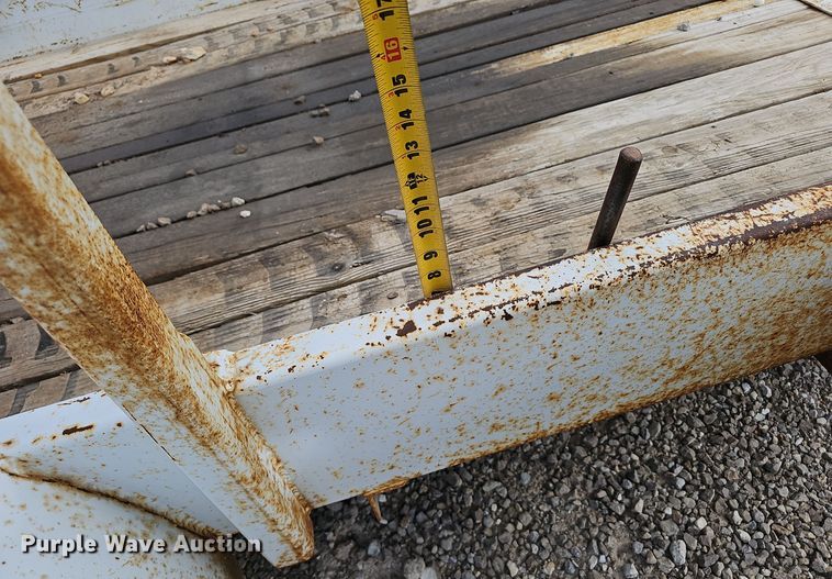 image for item OJ9032 2004 S.D.P. Manufacturing  mini digger derrick 