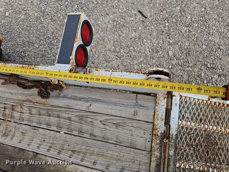 image for item OJ9032 2004 S.D.P. Manufacturing  mini digger derrick 